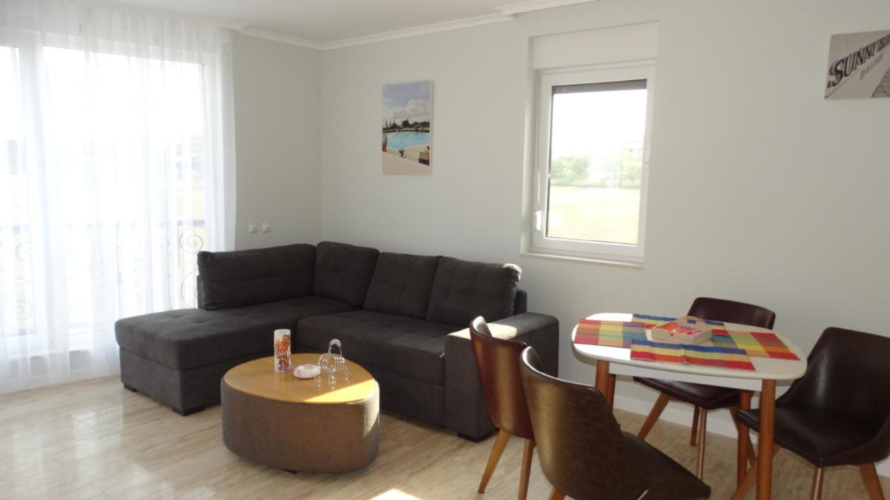 Apartament July'S Island Deluxe Czernomorec Zewnętrze zdjęcie